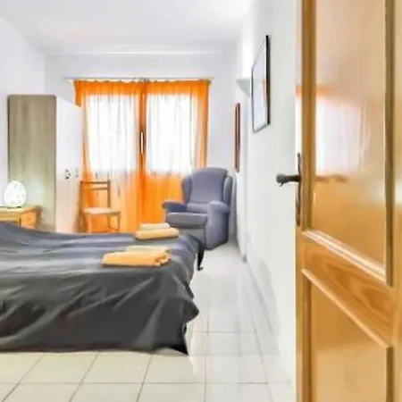 Charming In Adeje Near The Seabeach *